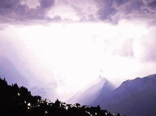 穿越季节的锦州，15天天气预报里的城市生活指南